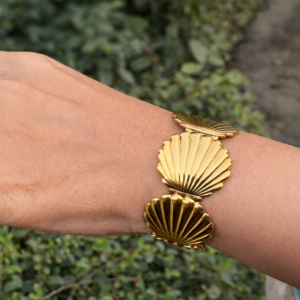 Shell Design Statement Bracelet for Women