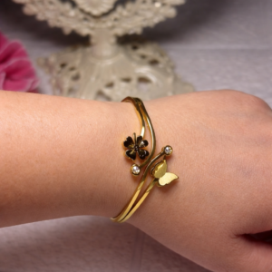 Gold plated butterfly and flower charm bracelet for women adjustable stylish wrist jewelry