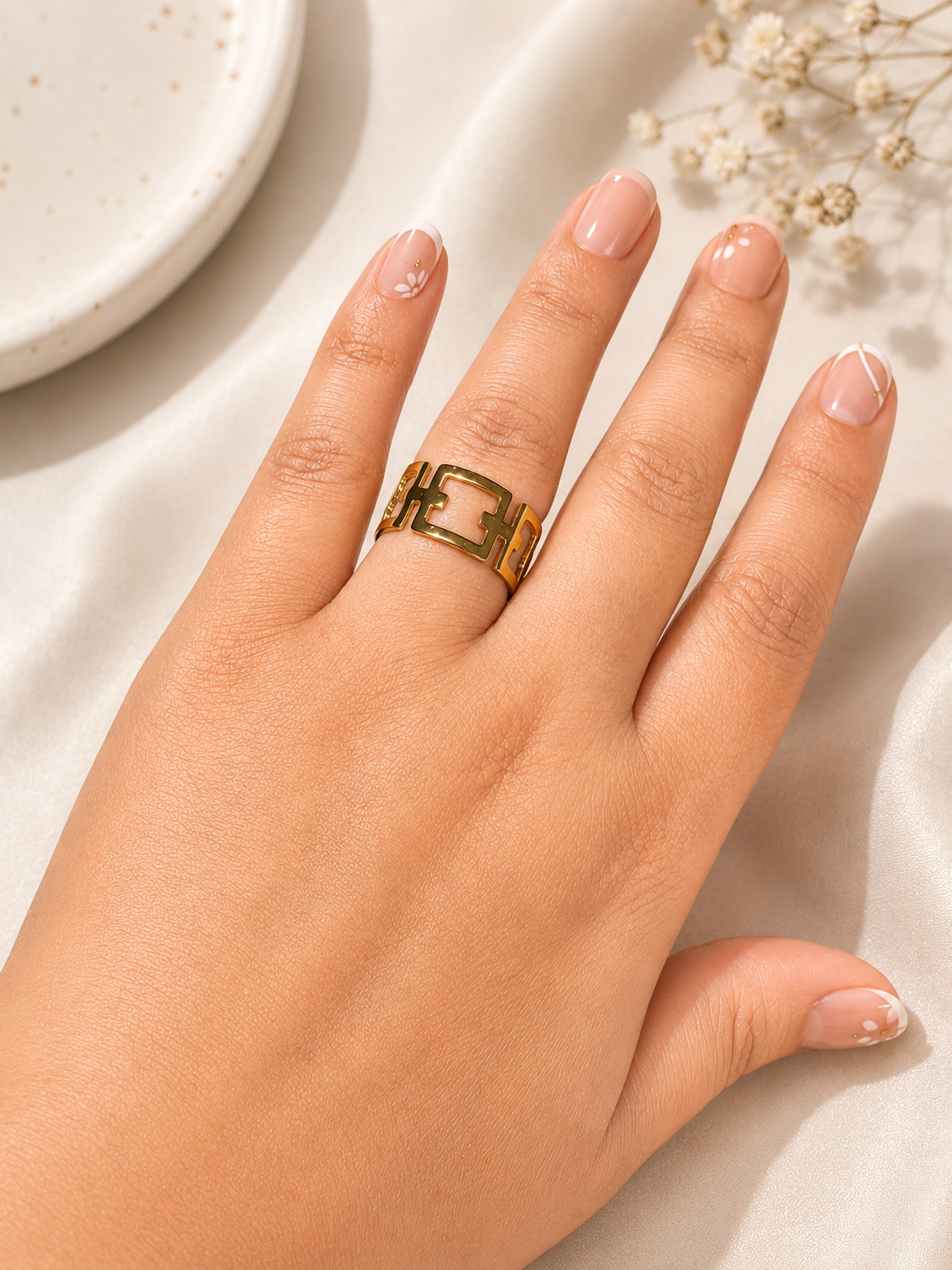 Royal Loop Adjustable Ring